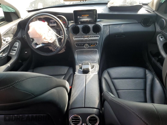 2016 Mercedes-Benz C 300 z VIN 55SWF4JBXGU096861, wystawiony jako Copart lot #53741065 z przebiegiem 92 054 mil mil oraz Szkoda całkowita • Salvage title. Historia ofert i sprzedaży dostępna na DreamBid. Obrazek 8.