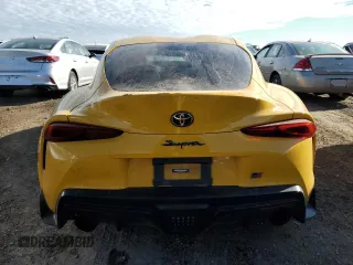 2022 Toyota GR Supra 3.0 with VIN WZ1DB0C08NW050528, listed as a Copart auction lot 89214945 with 33,060 mi miles and Salvage Title. Bid and sale history available at carsss.com. Image 6.