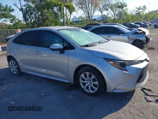 2022 Toyota Corolla LE with VIN 5YFEPMAE7NP276286, listed as a IAAI auction lot 41704970 with 87,142 mi miles. Bid and sale history available at carsss.com. Image 1.