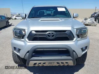 2013 Toyota Tacoma with VIN 3TMMU4FN2DM055326, listed as a IAAI auction lot 42560152 with 198,406 mi miles and . Bid and sale history available at DreamBid. Image 12.