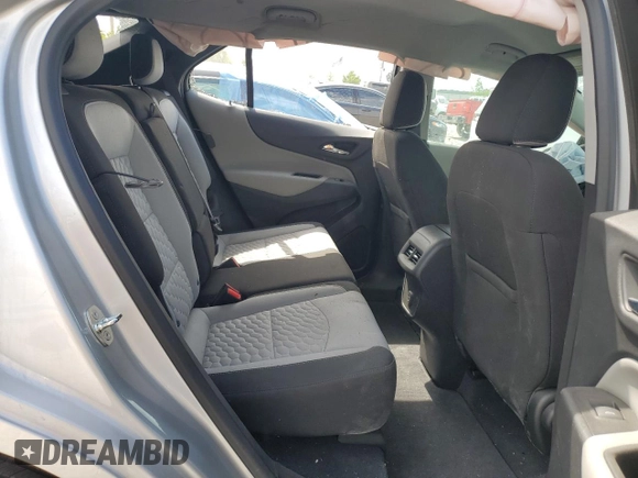 2020 Chevrolet Equinox LS z VIN 3GNAXHEV0LS686404, wystawiony jako Copart lot #58276075 z przebiegiem Nie podano mil oraz Nie do naprawy • Non repairable. Historia ofert i sprzedaży dostępna na DreamBid. Obrazek 11.