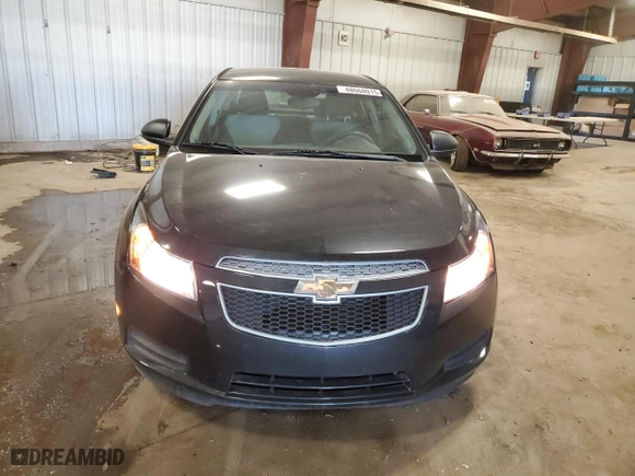 2014 Chevrolet Cruze LS with VIN 1G1PB5SH9E7212749, listed as a Copart auction lot 48668015 with 149,447 mi miles and Clean Title. Bid and sale history available at carsss.com. Image 5.