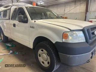2007 Ford F-150 XL with VIN 1FTRF14V57KC35476, listed as a IAAI auction lot 42573669 with 206,711 mi miles and . Bid and sale history available at DreamBid. Image 1.