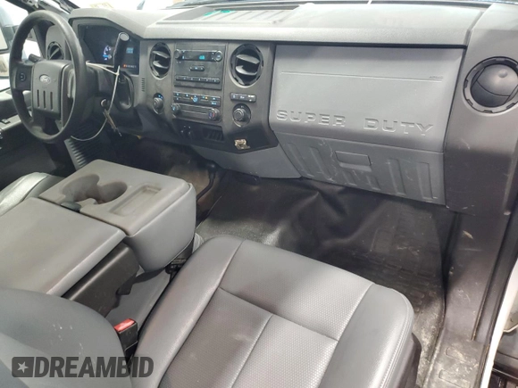 2015 Ford F-250 XLT with VIN 1FTBF2B63FEC85857, listed as a Copart auction lot 59129435 with 175,868 mi miles and Clean title. Bid and sale history available at DreamBid. Image 8.