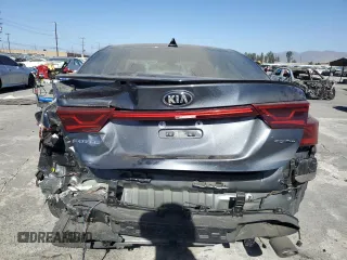2021 Kia Forte GT-Line z VIN 3KPF34AD5ME413250, wystawiony jako Copart lot #76978964 z przebiegiem 31 893 mil mil oraz Szkoda całkowita • Salvage title. Historia ofert i sprzedaży dostępna na DreamBid. Obrazek 6.