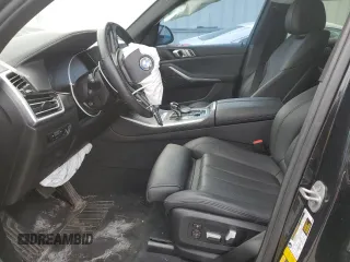 2022 BMW X5 xDrive45e with VIN 5UXTA6C06N9L85476, listed as a Copart auction lot 47096945 with 0 mi miles and Salvage Title. Bid and sale history available at carsss.com. Image 7.