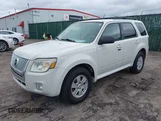 2011 Mercury Mariner z VIN 4M2CN9BG6BKJ01171, wystawiony jako IAAI lot #42342355 z przebiegiem 247 288 mil mil oraz . Historia ofert i sprzedaży dostępna na DreamBid. Obrazek 2.