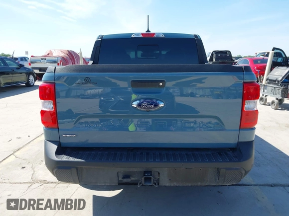 2022 Ford Maverick XL z VIN 3FTTW8E38NRA74240, wystawiony jako IAAI lot #42028451 z przebiegiem 28 166 mil mil oraz . Historia ofert i sprzedaży dostępna na DreamBid. Obrazek 17.