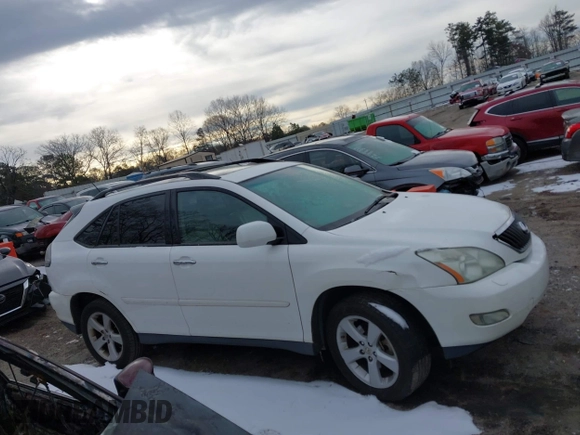 2008 Lexus RX 350 with VIN 2T2GK31U08C035761, listed as a IAAI auction lot 41368317 with 226,344 mi miles and . Bid and sale history available at DreamBid. Image 13.