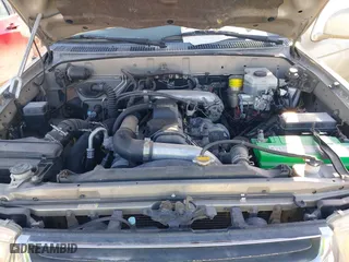 2001 Toyota 4Runner Limited with VIN JT3HN87R119045716, listed as a IAAI auction lot 41681981 with 256,136 mi miles. Bid and sale history available at carsss.com. Image 10.