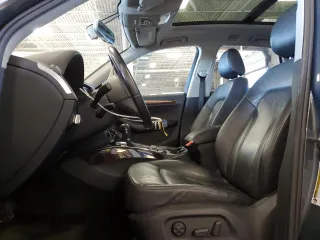 2011 Audi Q5 Premium Plus with VIN WA1LFAFP5BA022749, listed as a Copart auction lot 63590175 with 90,835 mi miles and Salvage title. Bid and sale history available at DreamBid. Image 7.
