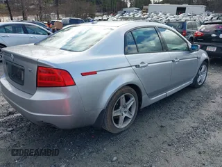 2005 Acura TL with VIN 19UUA66205A014235, listed as a IAAI auction lot 41531763 with 196,236 mi miles. Bid and sale history available at carsss.com. Image 4.