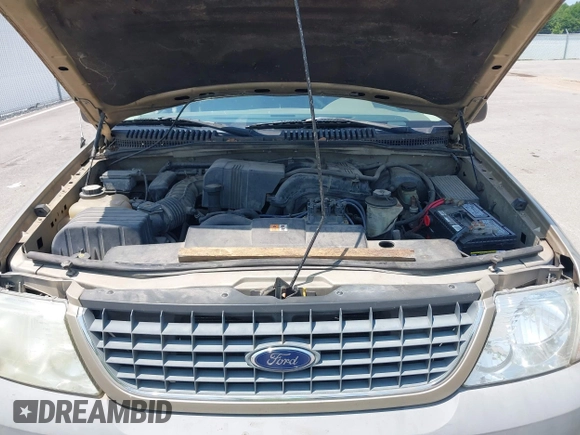 2002 Ford Explorer XLS с VIN 1FMZU72E72ZA77570, выставлен на аукционе IAAI как лот 42380457 с пробегом Не указан миль и . История ставок и продаж доступна на DreamBid. Изображение 10.