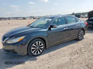 2017 Nissan Altima SV z VIN 1N4AL3APXHC266781, wystawiony jako Copart lot #59215025 z przebiegiem 65 285 mil mil oraz Szkoda całkowita • Salvage title. Historia ofert i sprzedaży dostępna na DreamBid. Obrazek 1.