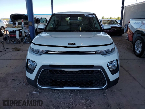 2021 Kia Soul S with VIN KNDJ23AU7M7142909, listed as a Copart auction lot 50317055 with 22,560 mi miles and Salvage Title. Bid and sale history available at DreamBid. Image 5.