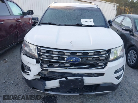 2017 Ford Explorer XLT with VIN 1FM5K7DH3HGD35390, listed as a IAAI auction lot 41349240 with 173,297 mi miles and . Bid and sale history available at carsss.com. Image 12.
