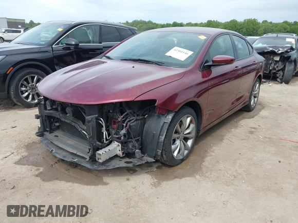 2015 Chrysler 200 S z VIN 1C3CCCBB2FN566360, wystawiony jako IAAI lot #42381146 z przebiegiem 99 767 mil mil oraz . Historia ofert i sprzedaży dostępna na DreamBid. Obrazek 2.
