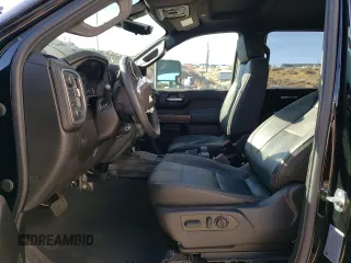 2022 Chevrolet Silverado 3500HD High Country with VIN 2GC4YVEY5N1226357, listed as a Copart auction lot 41872035 with 10,950 mi miles and Clean Title. Bid and sale history available at carsss.com. Image 7.