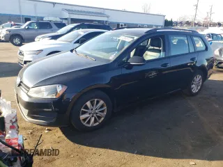 2015 Volkswagen Golf SportWagen TSI SE with VIN 3VWC17AU5FM505202, listed as a Copart auction lot 81290814 with 299,339 mi miles and Clean Title. Bid and sale history available at carsss.com. Image 1.