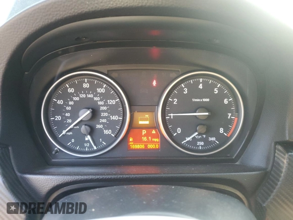 2011 BMW 3 Series 328i with VIN WBAKE5C56BE754926, listed as a Copart auction lot 55842425 with 169,806 mi miles and Salvage title. Bid and sale history available at DreamBid. Image 9.