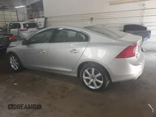 2016 Volvo S60 T5 Premier z VIN YV1612TK9G2393764, wystawiony jako Copart lot #53314985 z przebiegiem 112 858 mil mil oraz Szkoda całkowita • Salvage title. Historia ofert i sprzedaży dostępna na DreamBid. Obrazek 2.