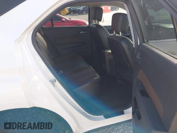 2013 Chevrolet Equinox LT with VIN 1GNALPEK9DZ132407, listed as a IAAI auction lot 42044083 with 60,198 mi miles. Bid and sale history available at carsss.com. Image 8.