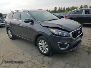 2017 Kia Sorento LX z VIN 5XYPGDA33HG333664, wystawiony jako Copart lot #59619905 z przebiegiem 76 439 mil mil oraz Szkoda całkowita • Salvage title. Historia ofert i sprzedaży dostępna na DreamBid. Obrazek 14.