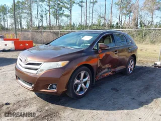 2013 Toyota Venza LE with VIN 4T3BK3BB0DU090223, listed as a IAAI auction lot 41452615 with 164,666 mi miles. Bid and sale history available at carsss.com. Image 17.