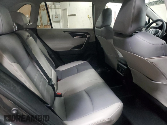 2021 Toyota RAV4 Hybrid LE with VIN 4T3B6RFV8MU009416, listed as a Copart auction lot 45218725 with 132,840 mi miles and Salvage Title. Bid and sale history available at carsss.com. Image 11.