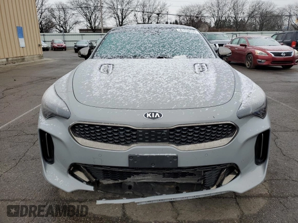 2021 Kia Stinger GT2 with VIN KNAE55LCXM6091420, listed as a Copart auction lot 41530535 with 26,298 mi miles and Clean Title. Bid and sale history available at carsss.com. Image 5.