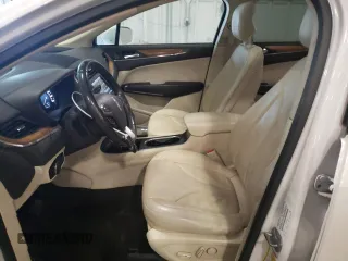 2015 Lincoln MKC with VIN 5LMTJ2AH5FUJ15147, listed as a Copart auction lot 45133245 with 110,872 mi miles and Salvage Title. Bid and sale history available at carsss.com. Image 7.