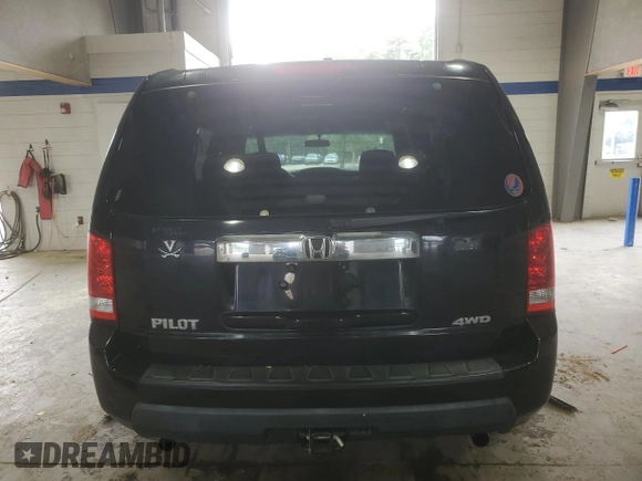 2010 Honda Pilot LX z VIN 5FNYF4H20AB025871, wystawiony jako Copart lot #58636105 z przebiegiem 236 713 mil mil oraz Czysty tytuł • Clean title. Historia ofert i sprzedaży dostępna na DreamBid. Obrazek 6.
