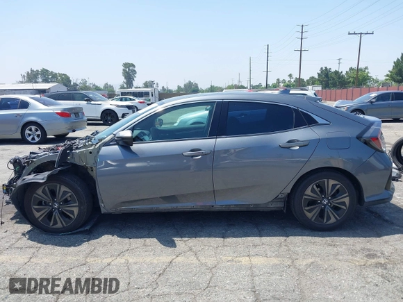 2018 Honda Civic EX z VIN SHHFK7H51JU422678, wystawiony jako IAAI lot #42453435 z przebiegiem 124 690 mil mil oraz . Historia ofert i sprzedaży dostępna na DreamBid. Obrazek 15.