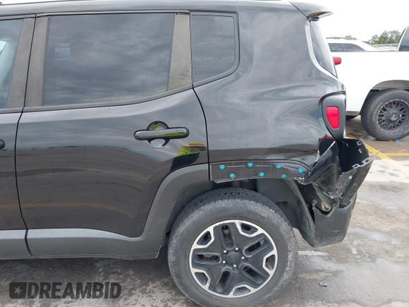 2016 Jeep Renegade Trailhawk with VIN ZACCJBCT2GPD27483, listed as a IAAI auction lot 42818326 with 123,039 mi miles and . Bid and sale history available at DreamBid. Image 17.