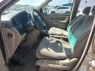 2004 Honda Odyssey EX-RES z VIN 5FNRL18814B125773, wystawiony jako Copart lot #58205565 z przebiegiem 250 732 mil mil oraz Szkoda całkowita • Salvage title. Historia ofert i sprzedaży dostępna na DreamBid. Obrazek 7.