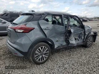 2024 Nissan Kicks SV with VIN 3N1CP5CVXRL520819, listed as a Copart auction lot 44169055 with 4,729 mi miles and Salvage Title. Bid and sale history available at DreamBid. Image 3.