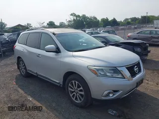 2015 Nissan Pathfinder Platinum z VIN 5N1AR2MM0FC667432, wystawiony jako IAAI lot #42433227 z przebiegiem 213 057 mil mil oraz . Historia ofert i sprzedaży dostępna na DreamBid. Obrazek 1.