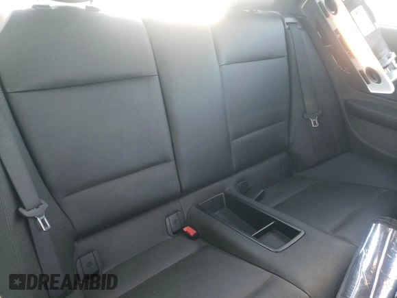 2012 BMW 1 Series 135i with VIN WBAUC9C5XCVM11673, listed as a Copart auction lot 88550445 with 119,456 mi miles and Salvage title. Bid and sale history available at DreamBid. Image 10.