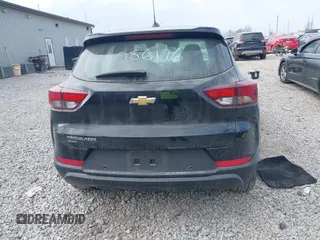 2021 Chevrolet TrailBlazer LS with VIN KL79MNSL4MB086176, listed as a IAAI auction lot 42056467 with 77,035 mi miles and . Bid and sale history available at DreamBid. Image 16.