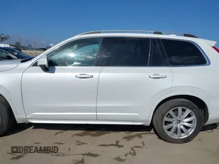 2016 Volvo XC90 T6 Momentum with VIN YV4A22PK8G1045772, listed as a IAAI auction lot 41959273 with 73,976 mi miles. Bid and sale history available at carsss.com. Image 14.