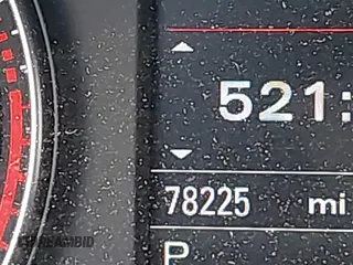 2018 Audi Q3 Premium Plus z VIN WA1HCCFS3JR022277, wystawiony jako IAAI lot #42468345 z przebiegiem 78 225 mil mil oraz . Historia ofert i sprzedaży dostępna na DreamBid. Obrazek 15.
