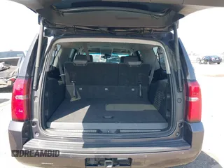 2018 Chevrolet Suburban LT with VIN 1GNSCHKCXJR128787, listed as a IAAI auction lot 41909965 with 123,020 mi miles. Bid and sale history available at carsss.com. Image 17.