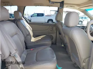 2004 Toyota Sienna XLE z VIN 5TDZA22C64S215909, wystawiony jako IAAI lot #42182338 z przebiegiem 134 893 mil mil oraz . Historia ofert i sprzedaży dostępna na DreamBid. Obrazek 8.