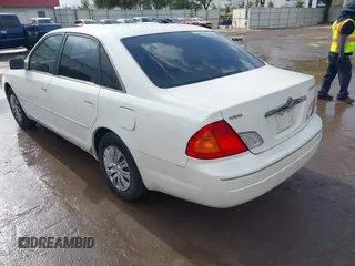 2002 Toyota Avalon XL with VIN 4T1BF28B72U217884, listed as a IAAI auction lot 42145482 with 195,960 mi miles and . Bid and sale history available at DreamBid. Image 3.
