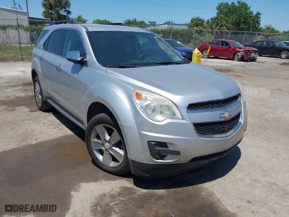 2015 Chevrolet Equinox LT with VIN 2GNALBEK2F1158281, listed as a IAAI auction lot 42042766 with 196,868 mi miles. Bid and sale history available at carsss.com. Image 1.