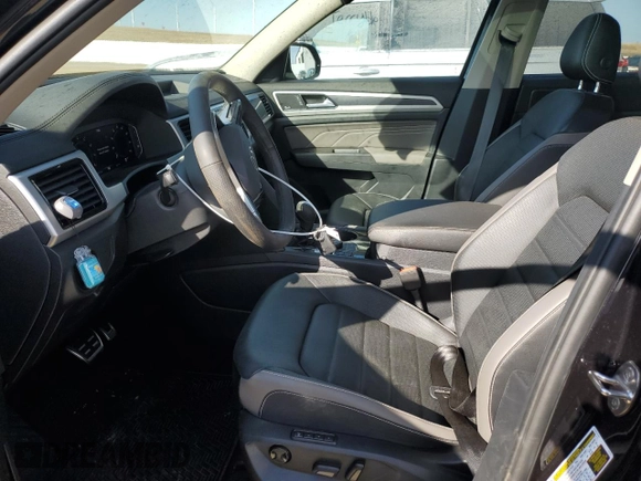 2022 Volkswagen Atlas SEL Premium R-Line with VIN 1V2FR2CA1NC515397, listed as a Copart auction lot 48881985 with 14,071 mi miles and Salvage title. Bid and sale history available at DreamBid. Image 7.