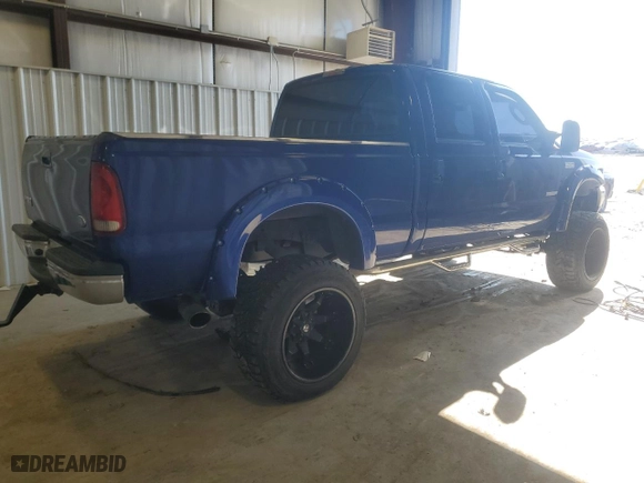 2003 Ford Super Duty F-250 XL with VIN 1FTNW21P23EB54762, listed as a Copart auction lot 44457745 with 114,799 mi miles and Clean Title. Bid and sale history available at carsss.com. Image 3.