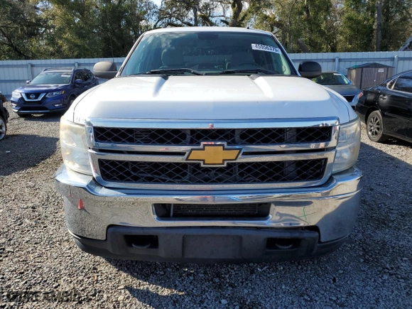 2014 Chevrolet Silverado 2500HD LT with VIN 1GC1KXE88EF135835, listed as a Copart auction lot 45956375 with 116,686 mi miles and Non Repairable. Bid and sale history available at carsss.com. Image 5.