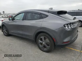2021 Ford Mustang Mach-E Select z VIN 3FMTK1SS7MMA23527, wystawiony jako Copart lot #54869405 z przebiegiem 45 798 mil mil oraz Szkoda całkowita • Salvage title. Historia ofert i sprzedaży dostępna na DreamBid. Obrazek 2.