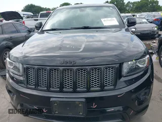2015 Jeep Grand Cherokee Altitude z VIN 1C4RJFAGXFC659990, wystawiony jako IAAI lot #42331922 z przebiegiem 121 379 mil mil oraz . Historia ofert i sprzedaży dostępna na DreamBid. Obrazek 13.